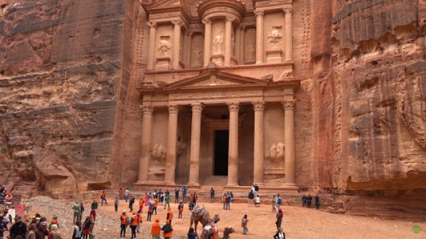 Orasul Antic Petra noua minune a lumii